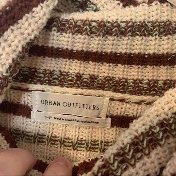 Urban Outfitters Mackenna Striped Turtleneck - Picture 7 of 10